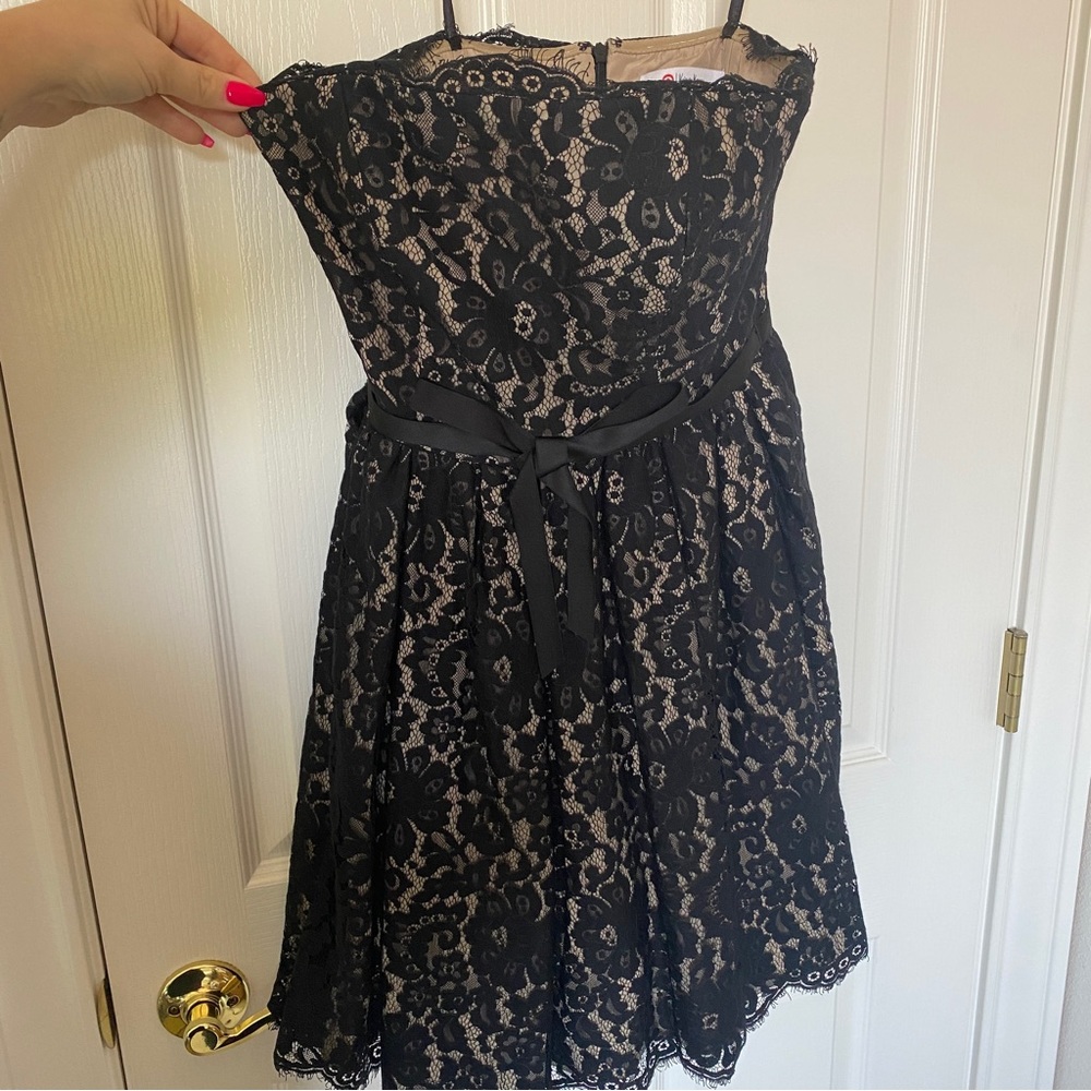 Neiman Marcus Target Robert Rodriguez Lace Strapless Dress, size 2 - Picture 9 of 10